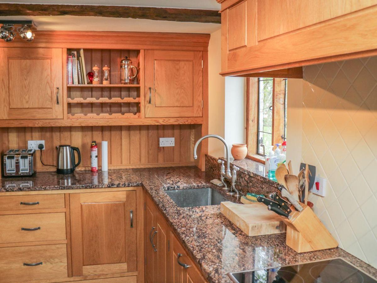 Medieval Cottage In Rural Monmouthshire. Raglan エクステリア 写真